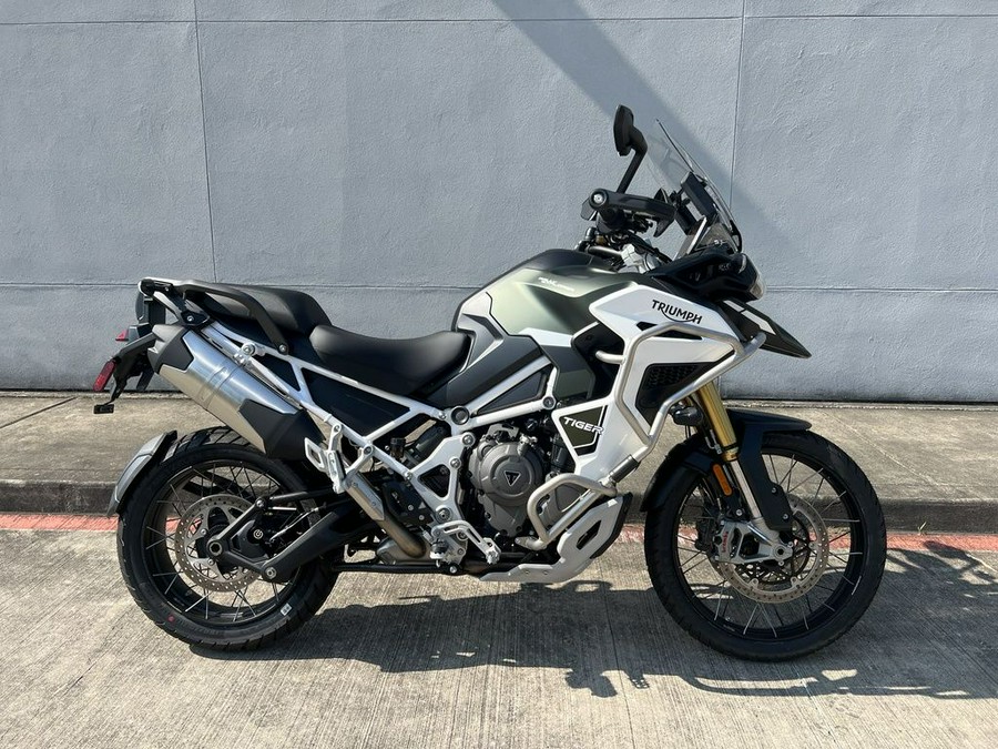 2024 Triumph Tiger 1200 Rally Explorer Matt Khaki Green