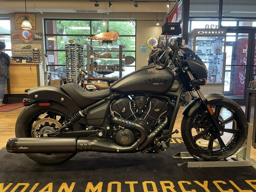 2025 Indian Motorcycle® Sport Scout® Limited Black Smoke