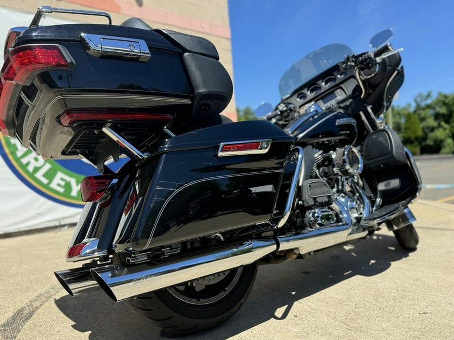 2014 Harley-Davidson® FLHTCU - Electra Glide® Ultra Classic®