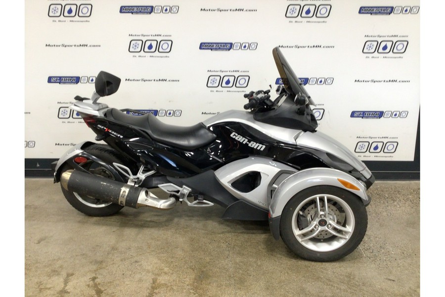 2009 Can-Am Spyder Roadster SM5