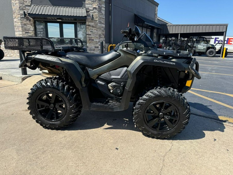 2022 Can-Am OUTLANDER XT 850