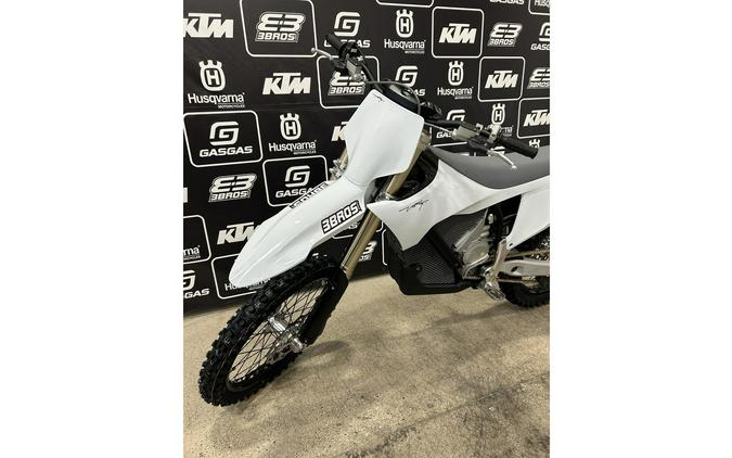 2025 Stark Future Varg MX Alpha 80 HP