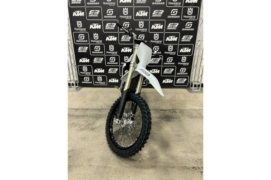 2025 Stark Future Varg MX Alpha 80 HP