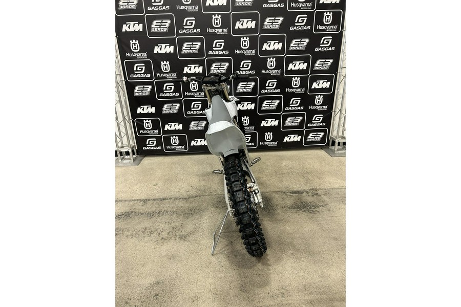 2025 Stark Future Varg MX Alpha 80 HP