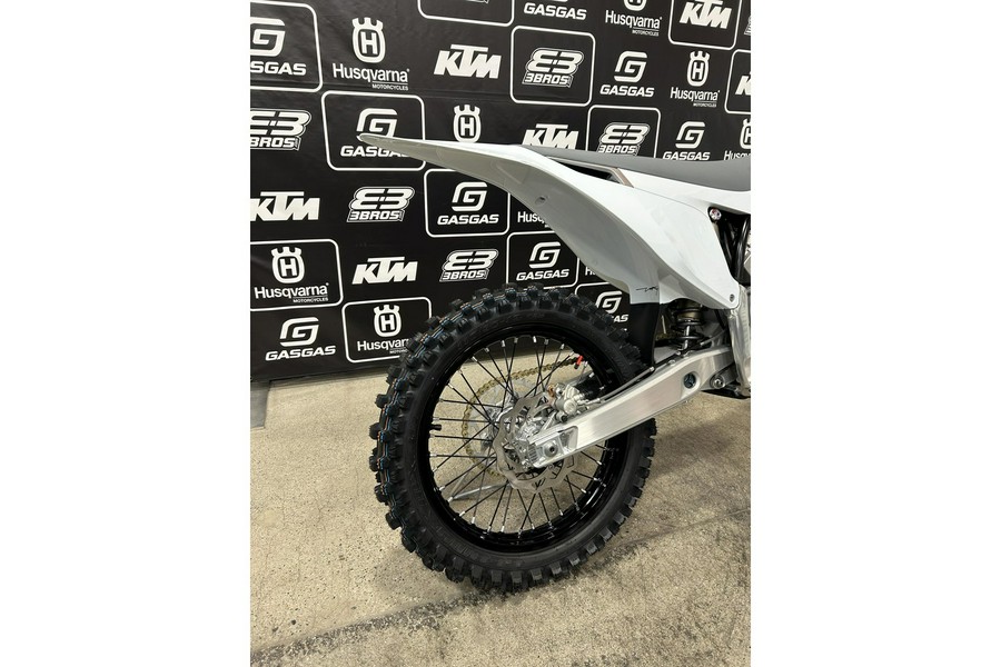 2025 Stark Future Varg MX Alpha 80 HP