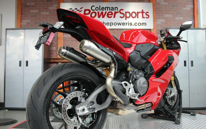 2026 Ducati Panigale V2 S