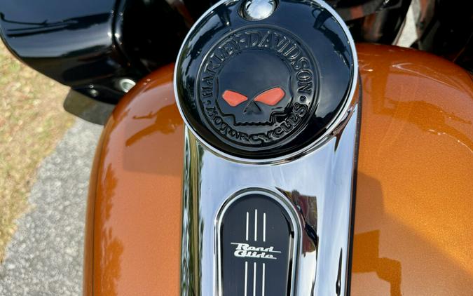 FLTRXS 2015 Road Glide® Special