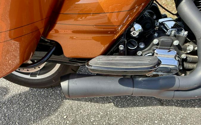 FLTRXS 2015 Road Glide® Special