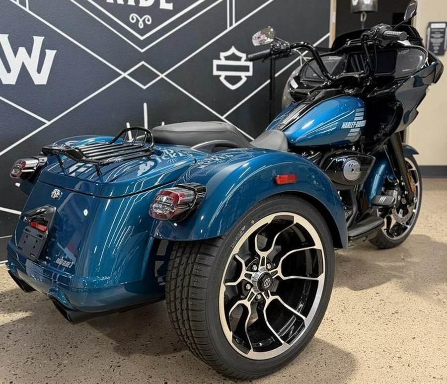 2026 Harley-Davidson® FLTRT - Road Glide® 3