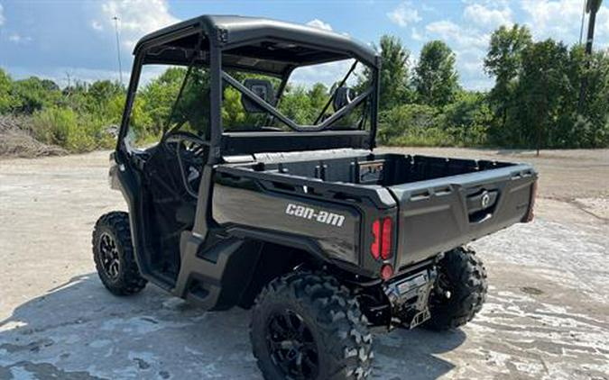 2023 Can-Am Defender XT HD9