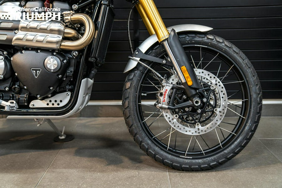 2025 Triumph Scrambler 1200 XE Sapphire Black
