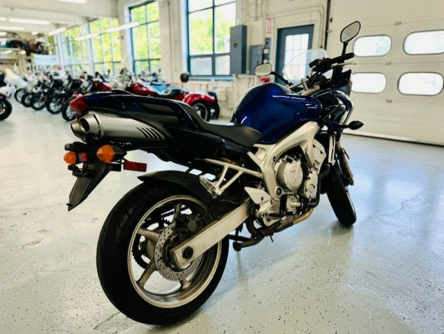 2004 Yamaha FZ6