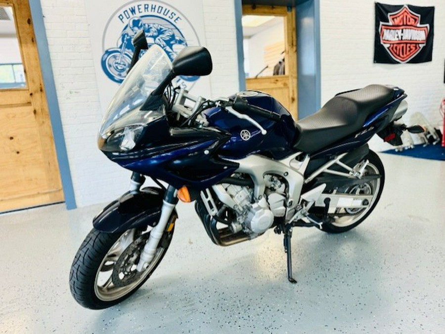 2004 Yamaha FZ6