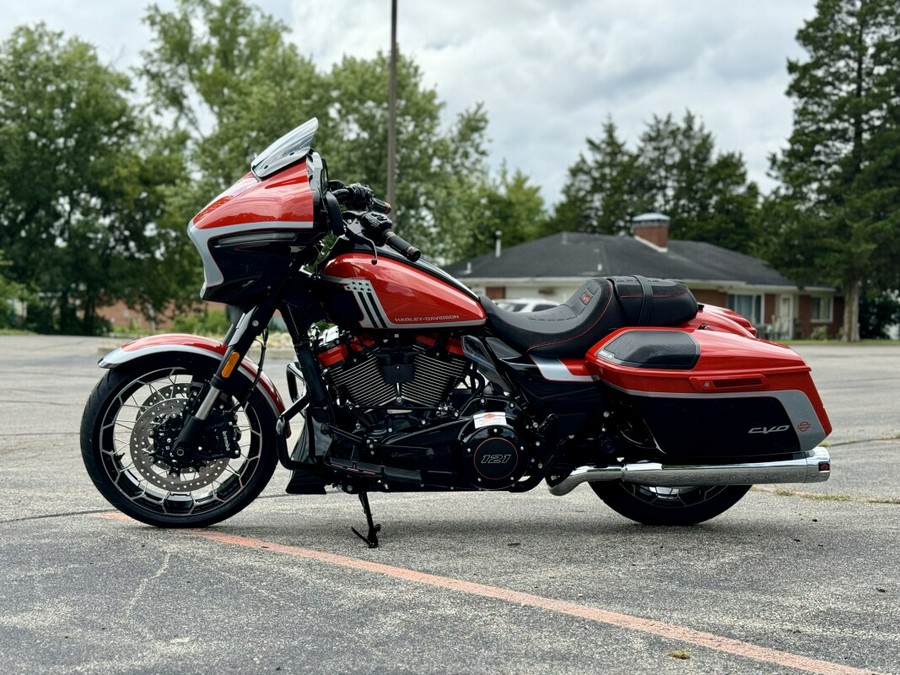 2024 Harley-Davidson CVO™ Street Glide® Legendary Orange