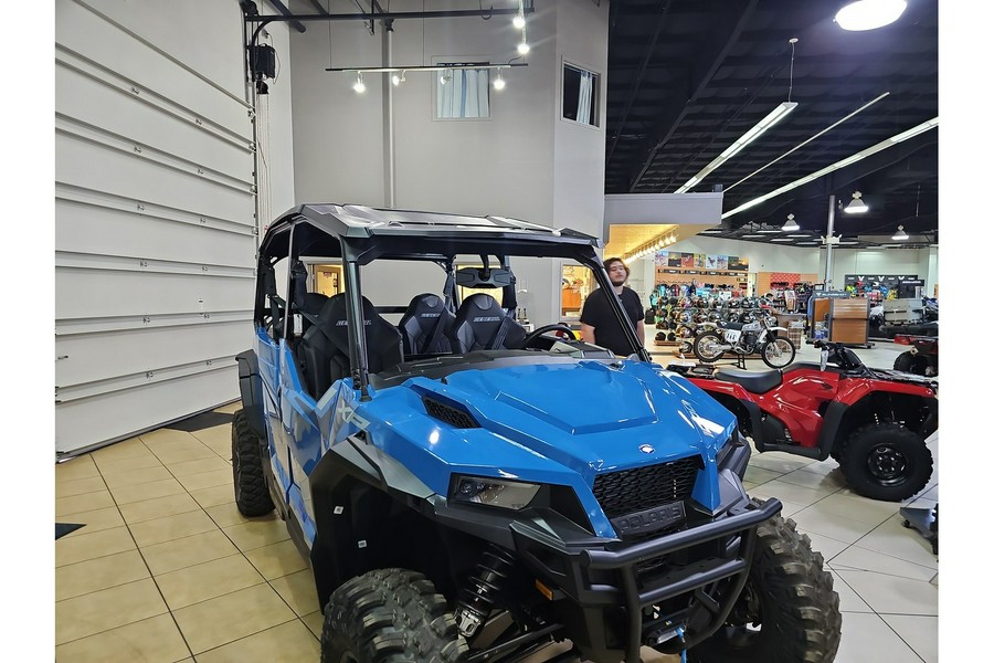 2026 Polaris GENERAL XP 4 1000 PREMIUM - EARTH BLUE Premium