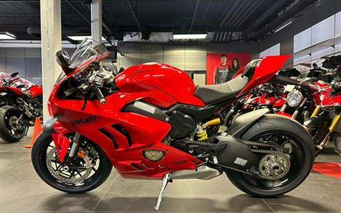 2024 Ducati Panigale V4