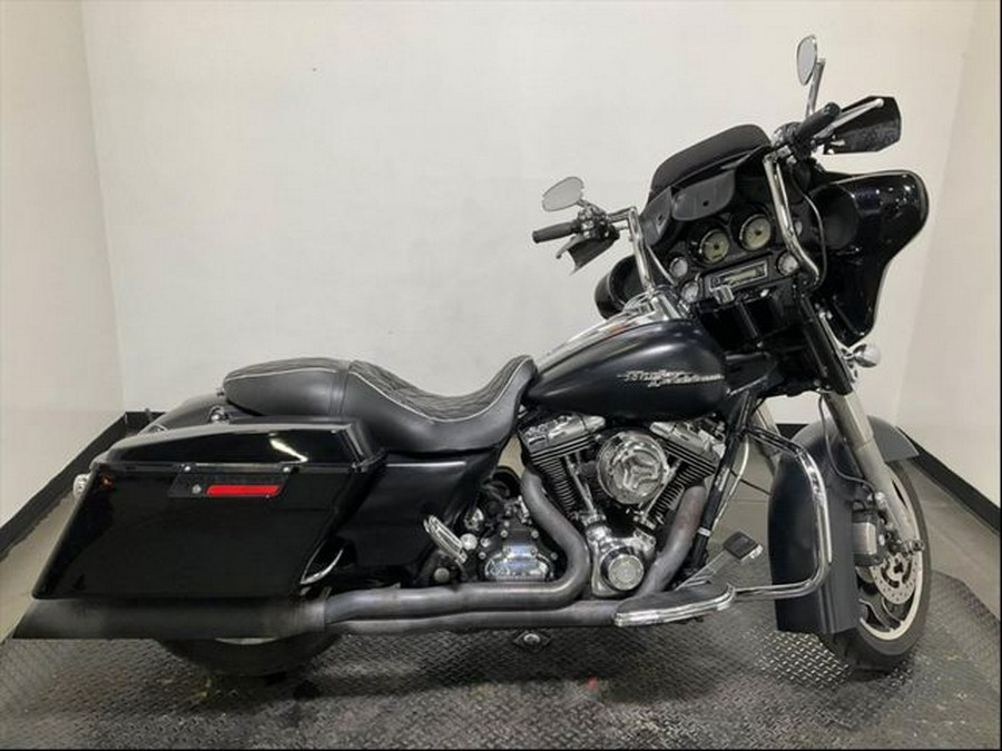 2010 Harley-Davidson Street Glide Base