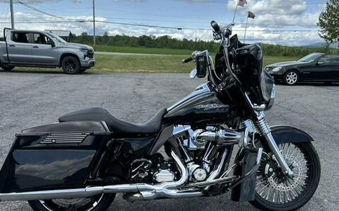 2012 Harley-Davidson® Street Glide® Vivid Black