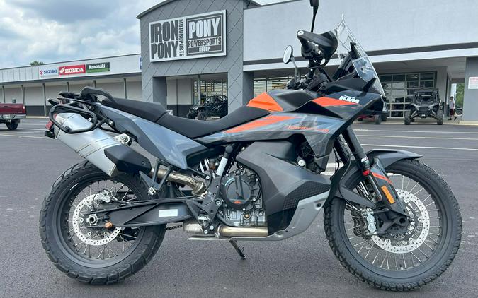 2023 KTM 890 Adventure