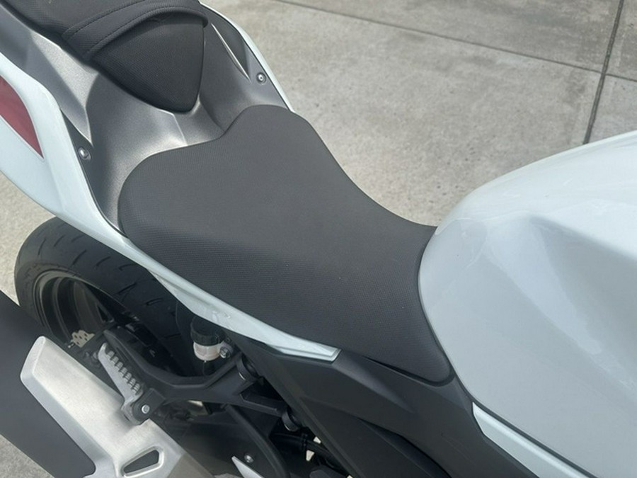 2022 Kawasaki Z400 ABS