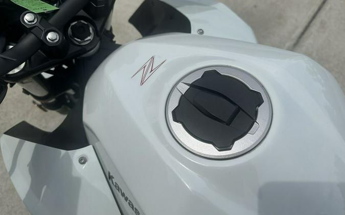 2022 Kawasaki Z400 ABS
