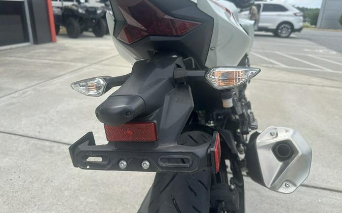 2022 Kawasaki Z400 ABS