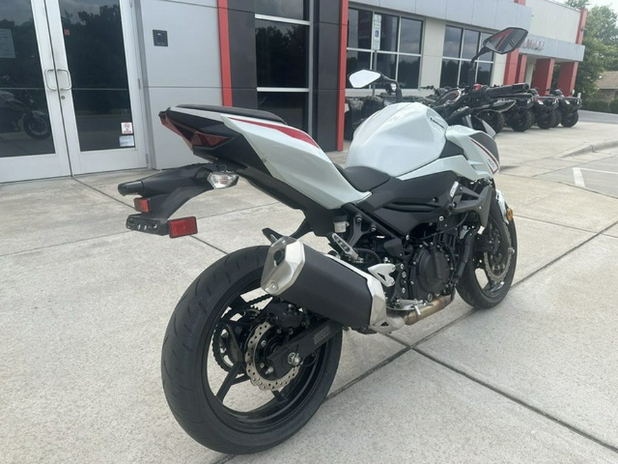 2022 Kawasaki Z400 ABS