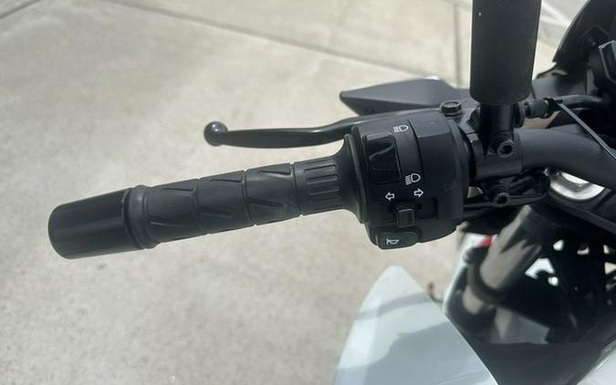 2022 Kawasaki Z400 ABS