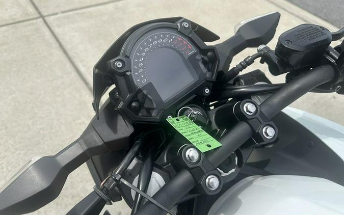 2022 Kawasaki Z400 ABS