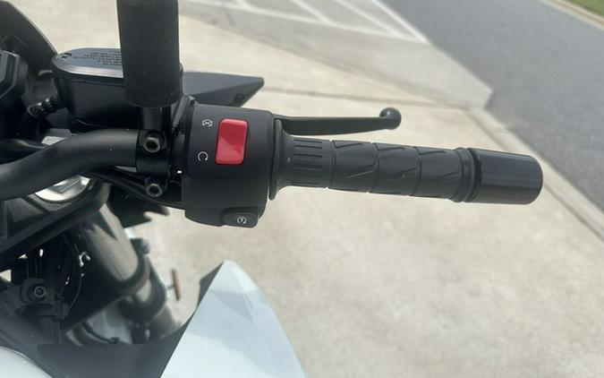 2022 Kawasaki Z400 ABS