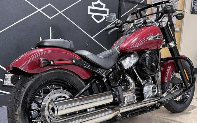 2021 Harley-Davidson® FLSL - Softail Slim®