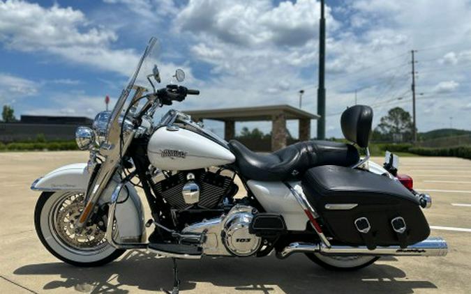 2012 Harley-Davidson Road King® Classic