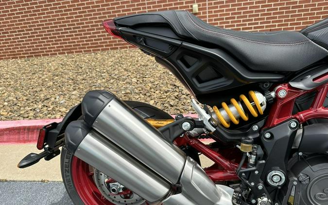 2024 Indian Motorcycle® FTR R Carbon Carbon Fiber