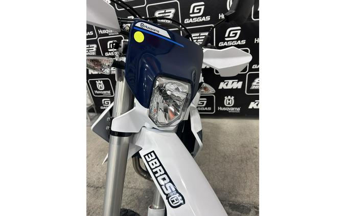 2026 Husqvarna Motorcycles FE 350s