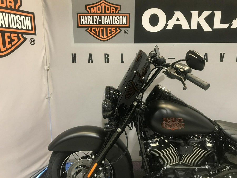 Harley-Davidson® Deadwood™ 2026