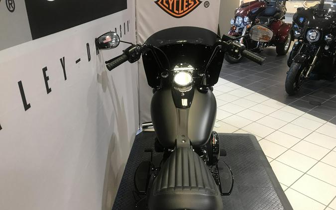Harley-Davidson® Deadwood™ 2026