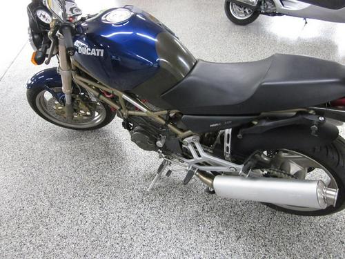 1999 Ducati 900 Monster