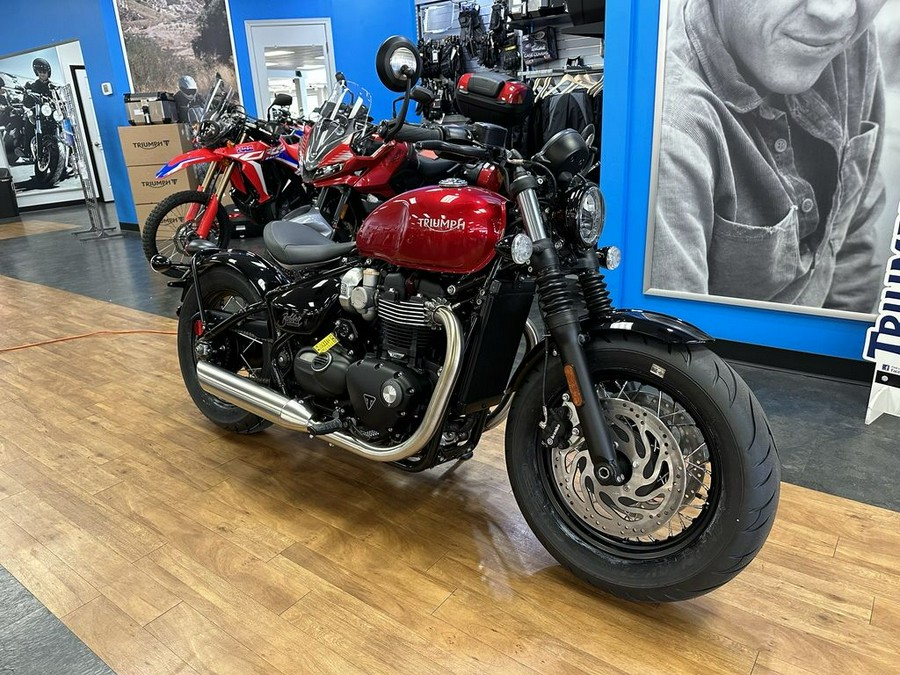 2023 Triumph Bonneville Bobber Red Hopper