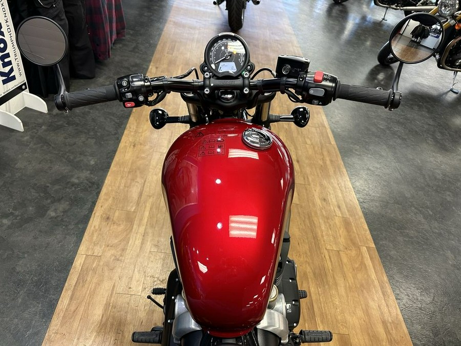 2023 Triumph Bonneville Bobber Red Hopper