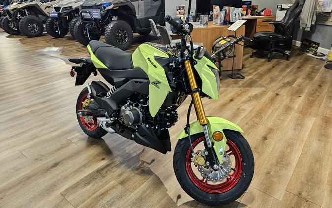 2026 Kawasaki Z125 Pro Metallic Yellowish Green - 109811