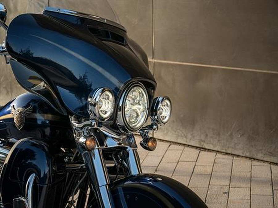 2018 Harley-Davidson 115th Anniversary CVO™ Limited