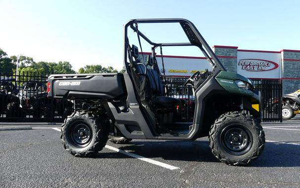 2024 Can-Am® Defender HD9