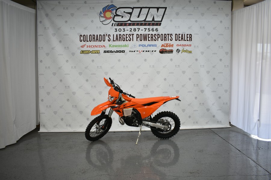 2025 KTM XC 300 W