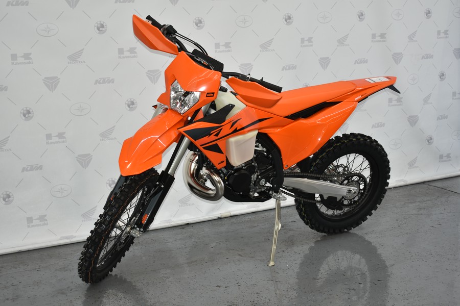 2025 KTM XC 300 W