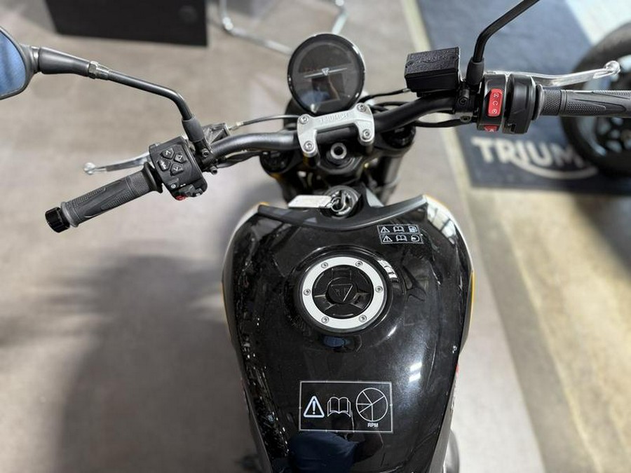 2025 Triumph Trident 660 Cosmic Yellow/Sapphire Black