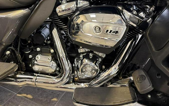 2022 Harley-Davidson® FLHTCUTG - Tri Glide® Ultra
