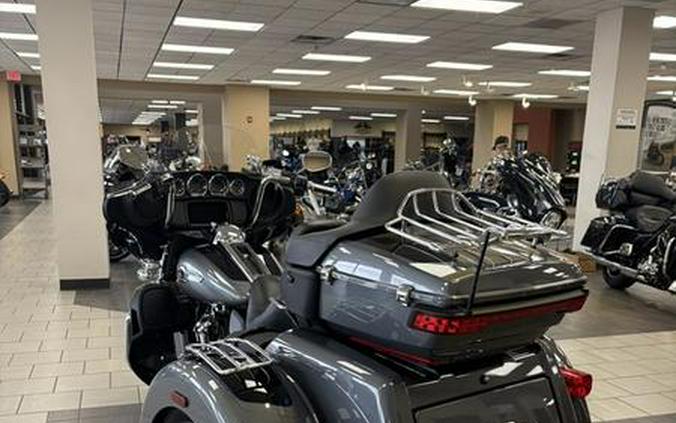 2022 Harley-Davidson® FLHTCUTG - Tri Glide® Ultra
