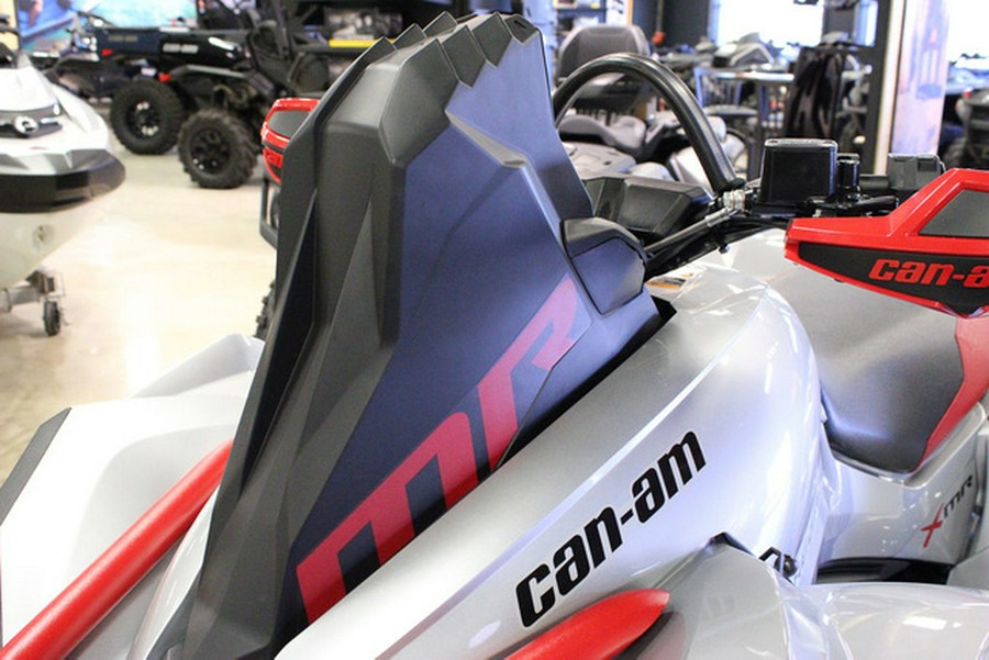 2026 Can-Am Renegade X Mr 1000 R Hyper Silver & Legion Red