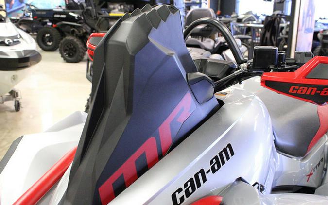 2026 Can-Am Renegade X Mr 1000 R Hyper Silver & Legion Red