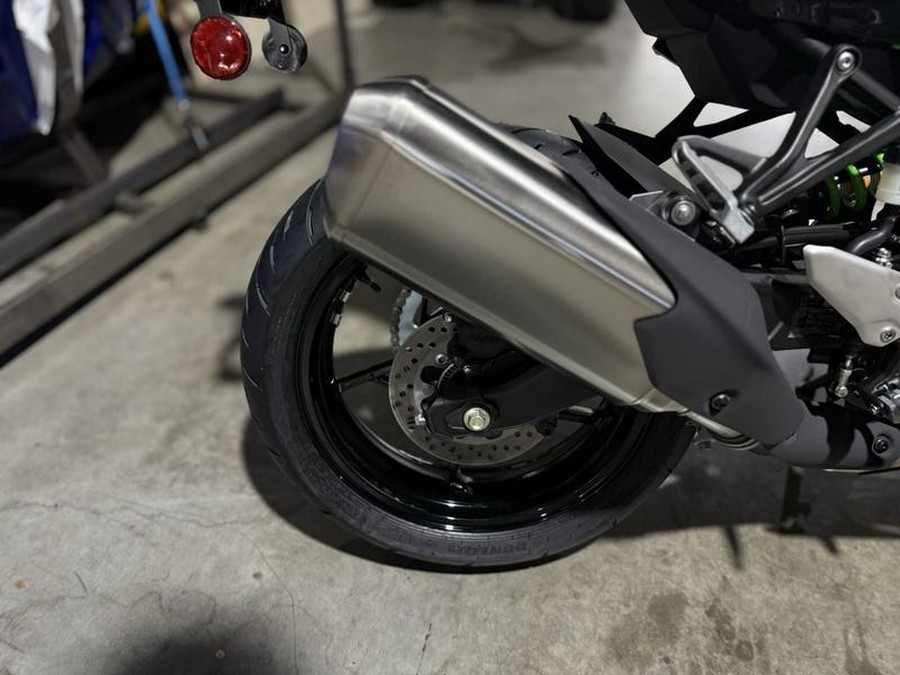 2026 Kawasaki Ninja® ZX™-4RR ABS